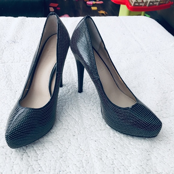 Colin stuart Heels. - Picture 1 of 8